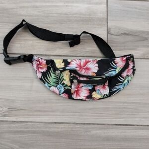 Lightweight Floral Fanny Pack